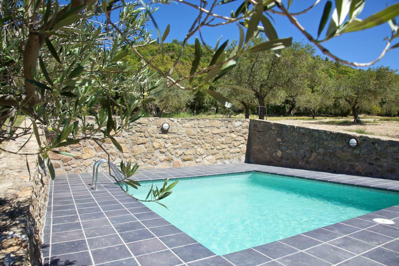 El Recer De Masia Serra Cantallops ภายนอก รูปภาพ